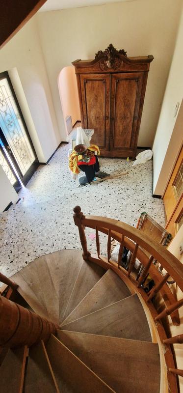 Maison traditionnelle - 230 m² - 8 pièces