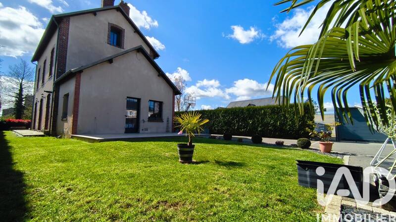 Maison - 185 m² - 6 pièces