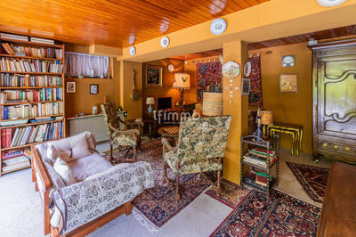 Propriété - 151 m² - 6 pièces