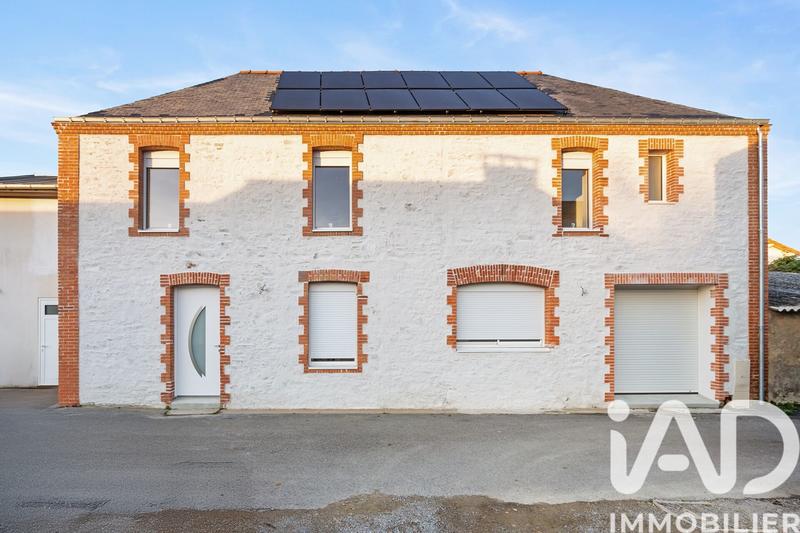 Maison - 257 m² - 8 pièces