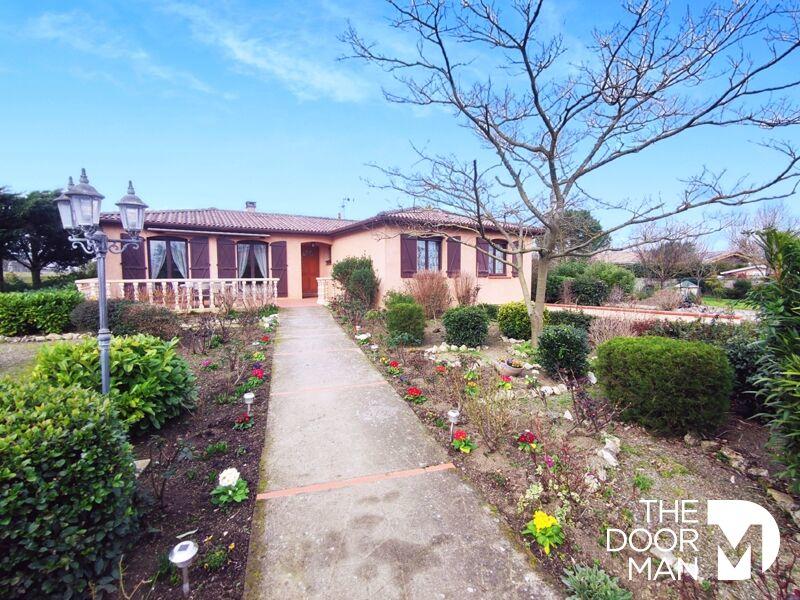 Maison traditionnelle - 180 m² - 5 pièces