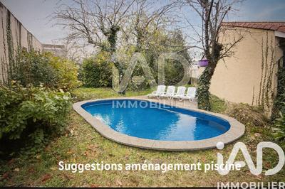 Maison - 101 m² - 4 pièces