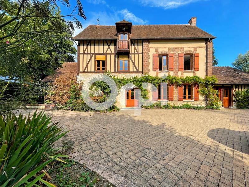 Moulin - 221 m² - 6 pièces