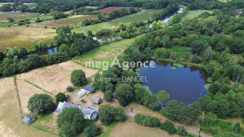 Maison - 340 m² - 17 pièces