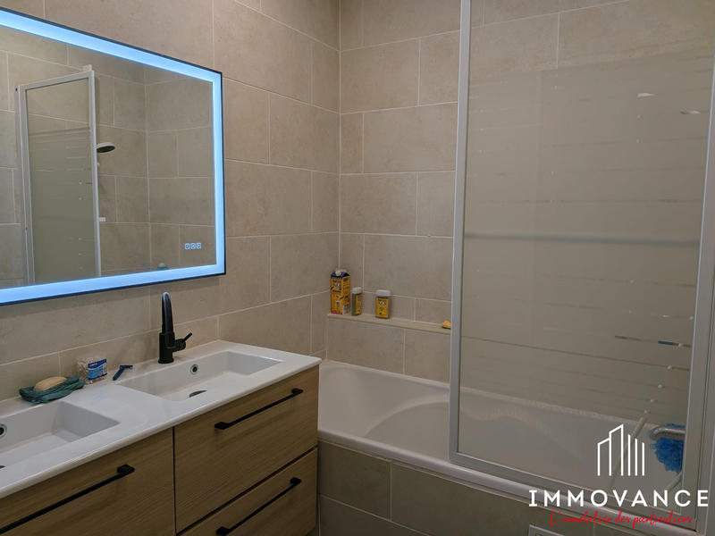 Maison - 104 m² - 5 pièces