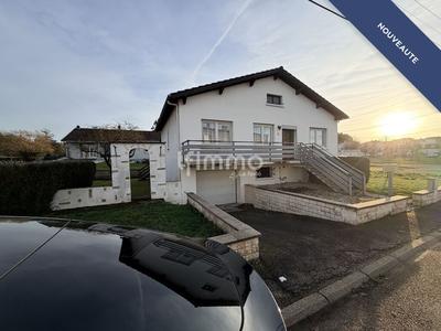 Maison - 99 m² - 6 pièces