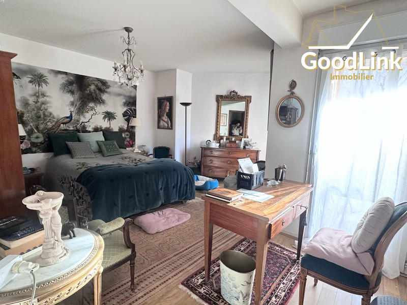 Appartement - 92 m² - 3 pièces