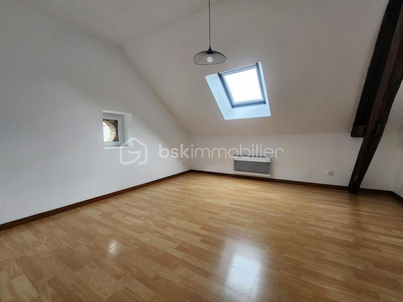 Maison traditionnelle - 98 m² - 4 pièces