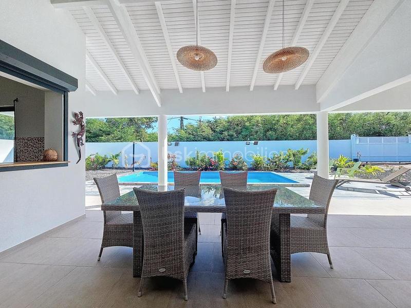 Villa - 110 m² - 4 pièces