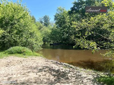 Maison - 200 m² - 5 pièces