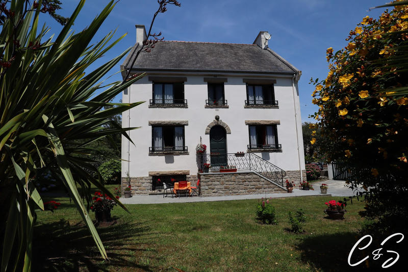 Maison ancienne - 129 m² - 7 pièces