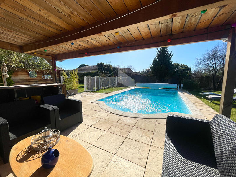 Maison - 185 m² - 7 pièces