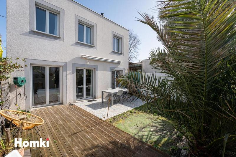 Maison - 110 m² - 4 pièces