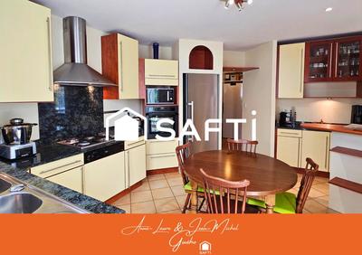 Maison - 141 m² - 6 pièces