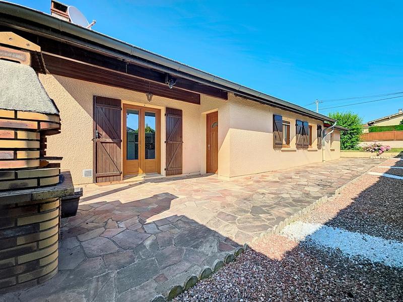 Maison - 90 m² - 4 pièces