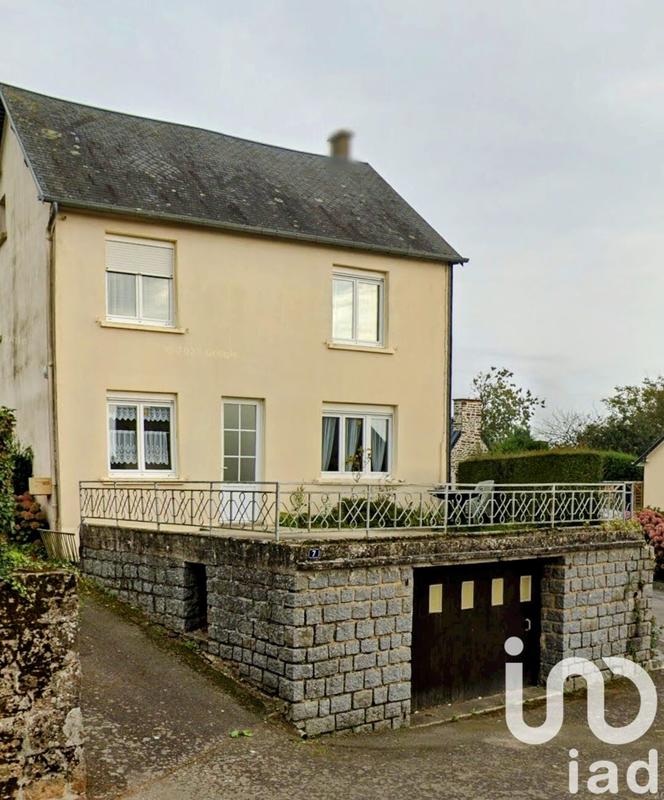 Maison - 90 m² - 5 pièces