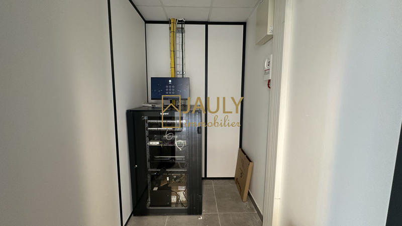 Entrepôt - 2 507 m²