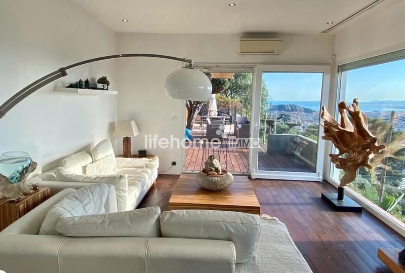 Villa - 145 m² - 5 pièces