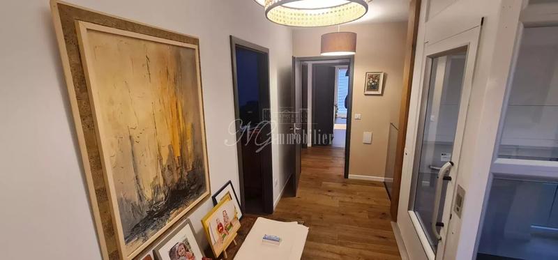 Maison - 164 m² - 5 pièces