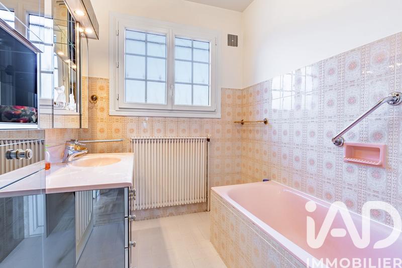 Maison - 148 m² - 7 pièces