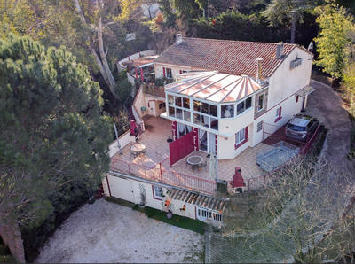 Immeuble - 9 pièces