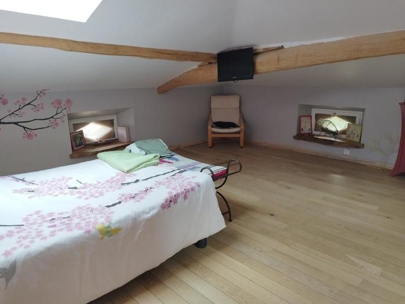 Propriété - 221 m² - 10 pièces