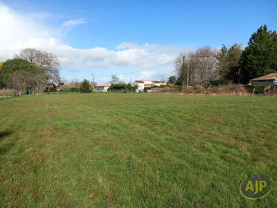 Terrain - 725 m²