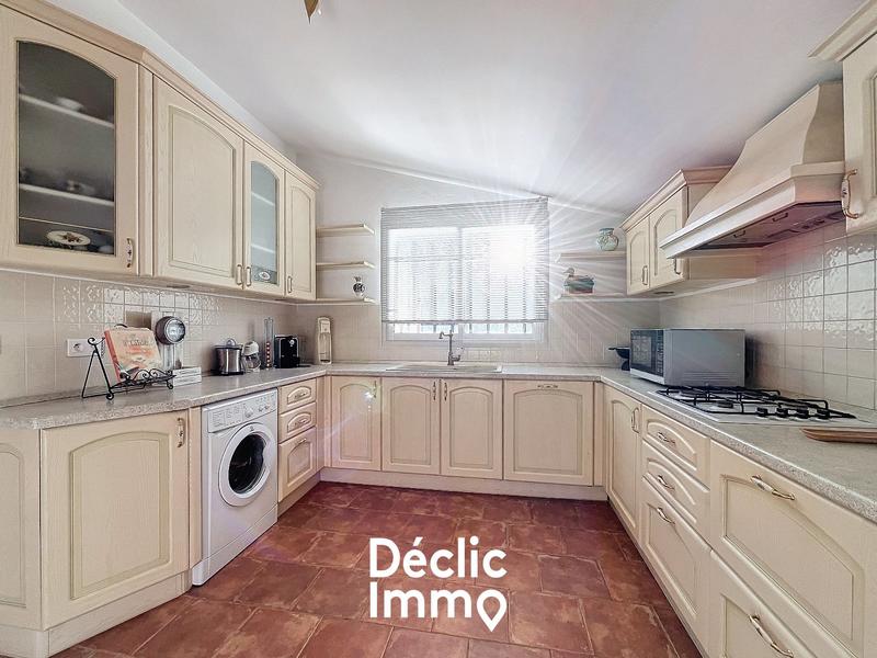 Maison - 93 m² - 4 pièces