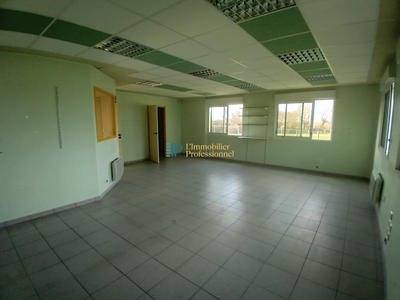 Bureau - 216 m² - 11 pièces