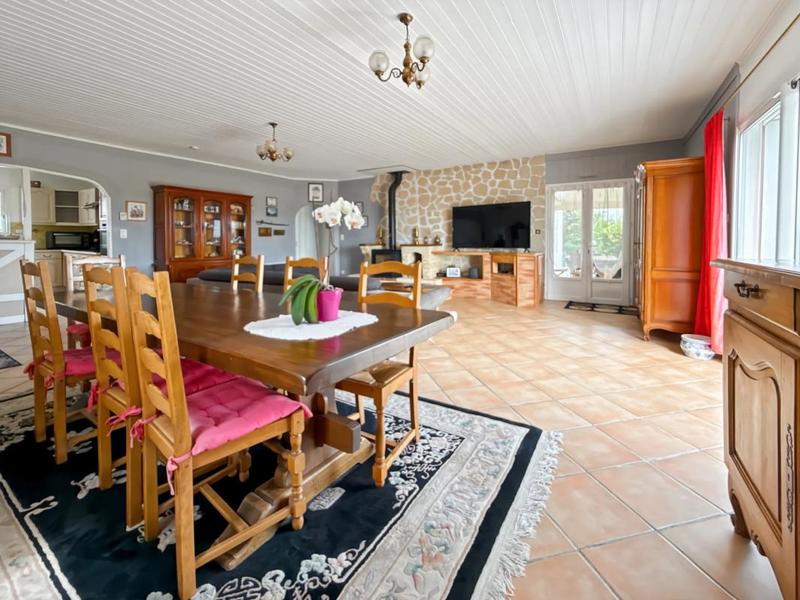 Maison - 150 m² - 6 pièces