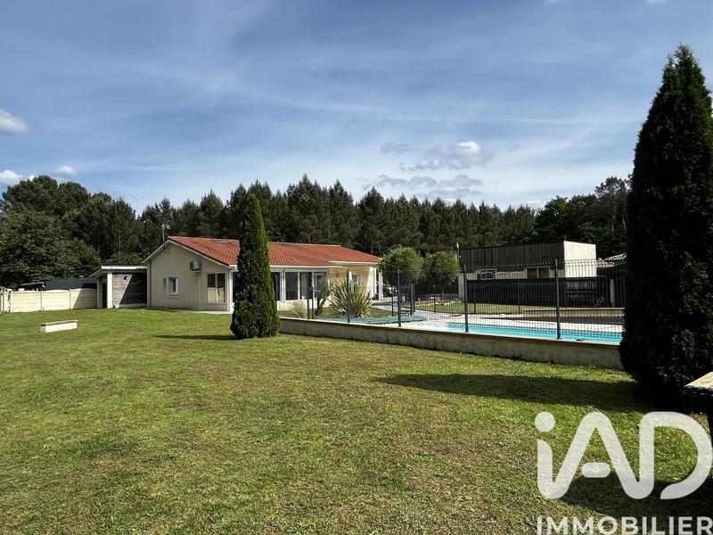 Maison - 187 m² - 8 pièces