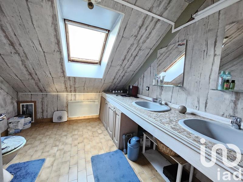 Maison - 192 m² - 7 pièces