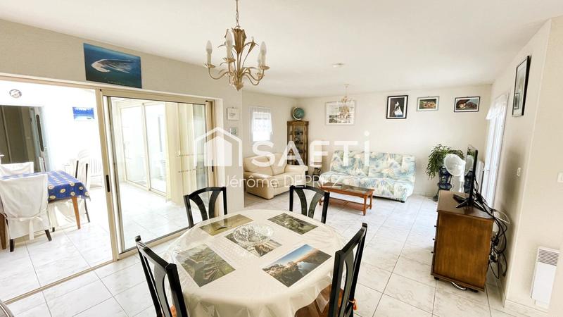 Maison - 92 m² - 5 pièces