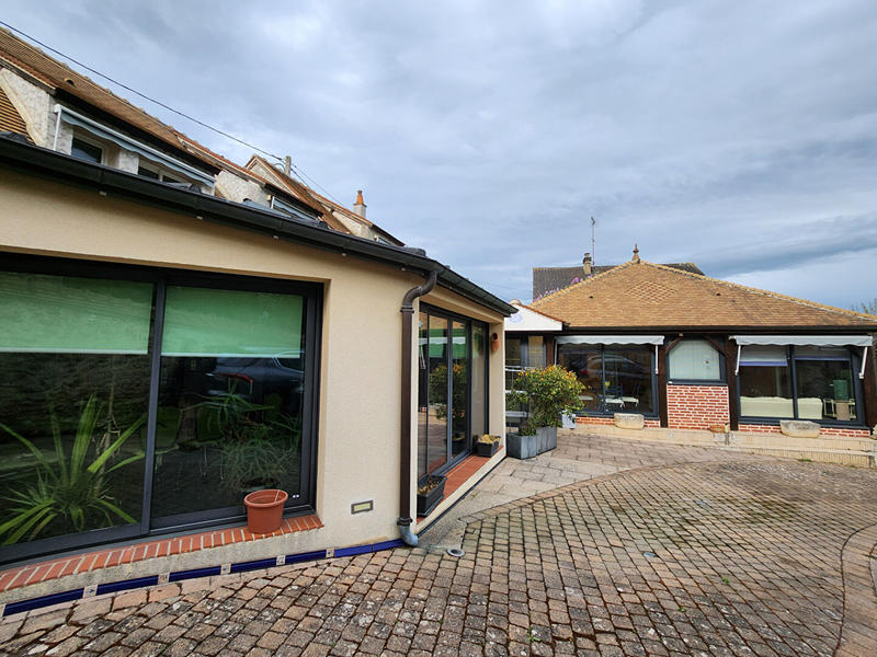 Maison - 170 m² - 7 pièces