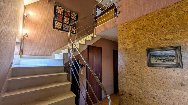 Maison - 188 m² - 7 pièces