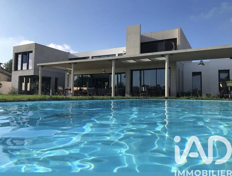 Maison de maîtres - 276 m² - 5 pièces