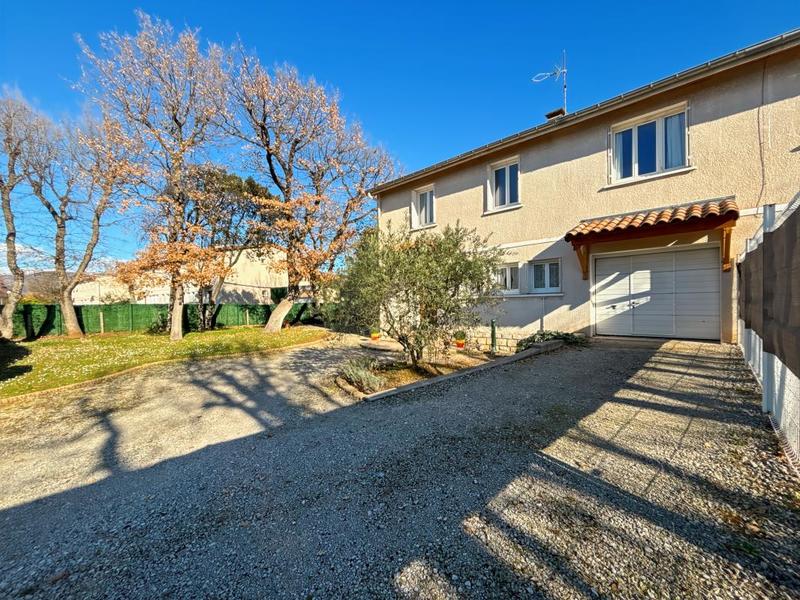 Maison - 127 m² - 5 pièces