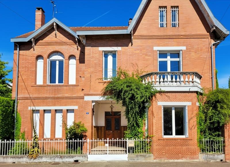 Maison bourgeoise - 278 m² - 10 pièces