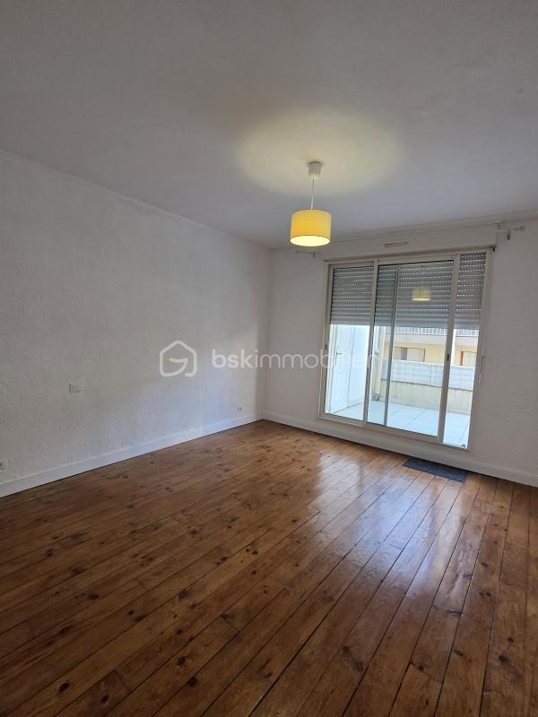 Appartement - 96 m² - 4 pièces