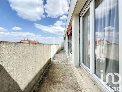 Appartement - 81 m² - 4 pièces