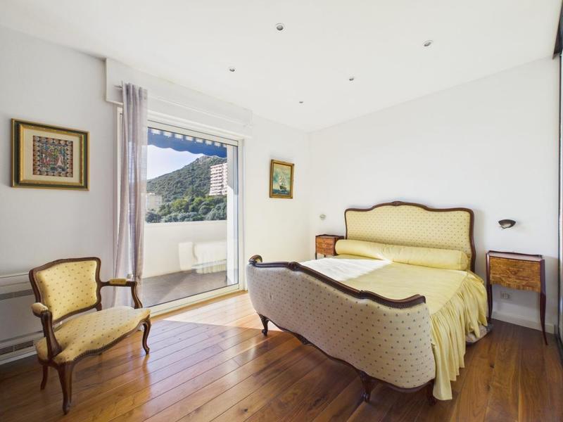 Appartement - 116 m² - 4 pièces