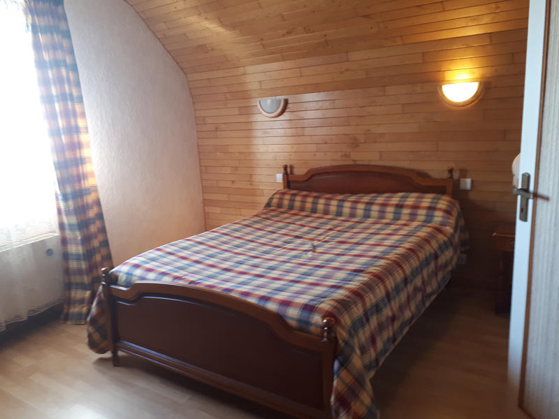 Maison - 247 m² - 7 pièces