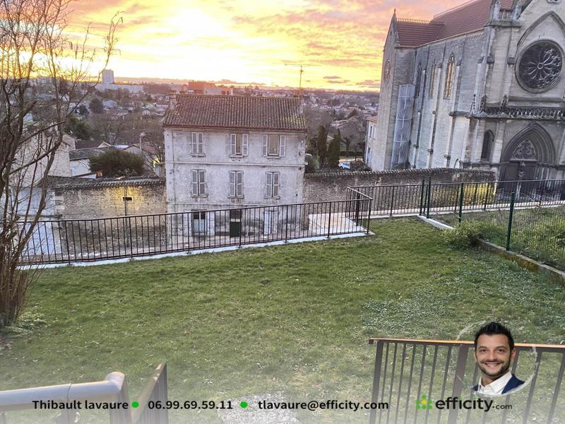 Maison - 103 m² - 4 pièces