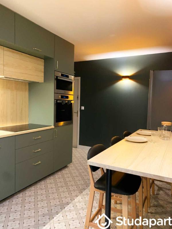 Chambre - 14 m² - 1 pièce