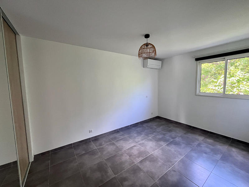 Appartement - 83 m² - 3 pièces