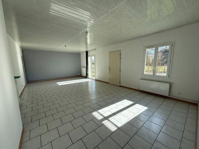 Maison - 99 m² - 4 pièces