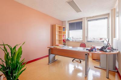 Bureau - 266 m² - 12 pièces