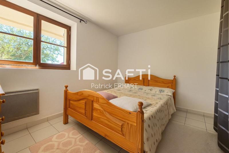 Maison - 185 m² - 7 pièces