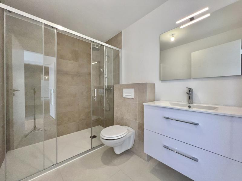 Appartement - 224 m² - 5 pièces