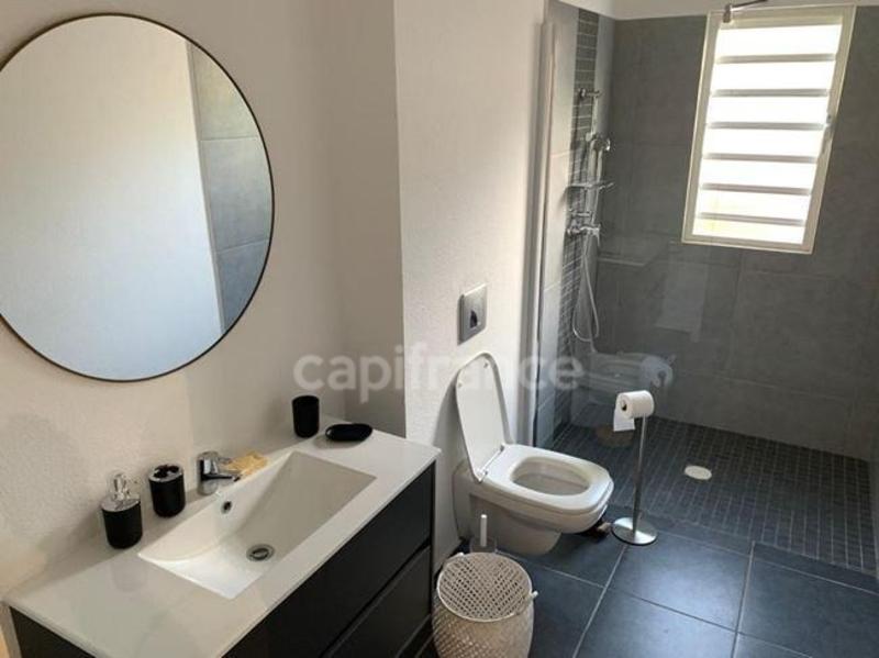 Appartement - 61 m² - 2 pièces